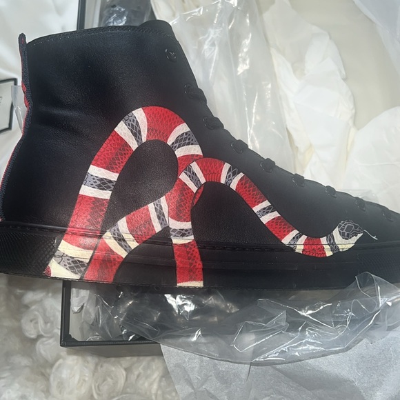 Gucci Black Leather Kingsnake High Top Sneakers - Picture 4 of 15